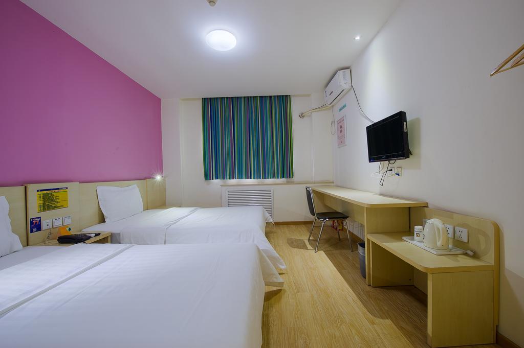 7Days Inn Beijing Liujiayao Station Exterior photo